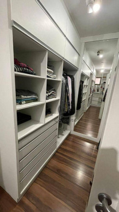 Imagem Apartamento com 4 Quartos à Venda, 332 m² em Centro - Florianópolis Imagem Apartamento com 4 Quartos à Venda, 332 m² em Centro - Florianópolis