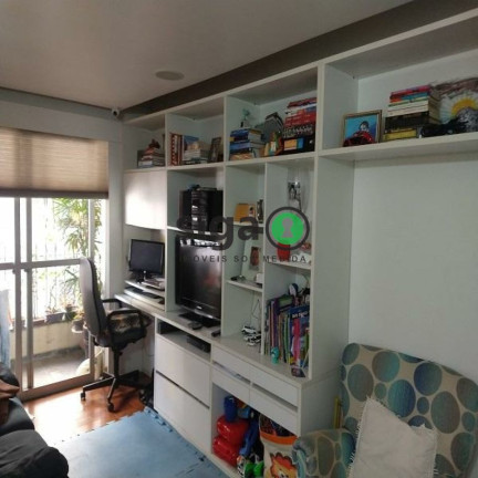 Imagem Apartamento com 2 Quartos à Venda, 80 m² em Vila Nova Conceição - São Paulo Imagem Apartamento com 2 Quartos à Venda, 80 m² em Vila Nova Conceição - São Paulo