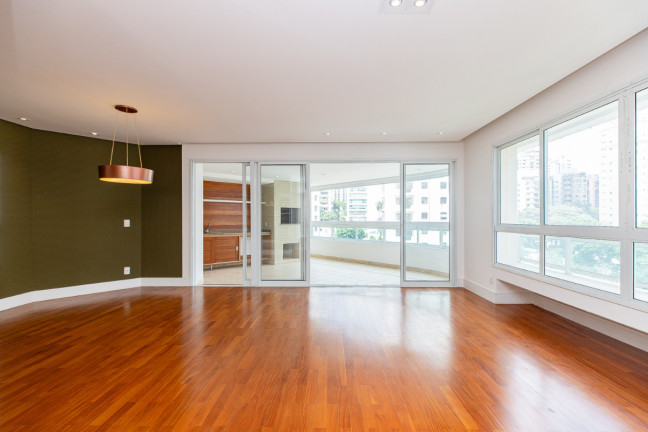 Imagem Apartamento com 3 Quartos à Venda, 158 m² em Moema - São Paulo Imagem Apartamento com 3 Quartos à Venda, 158 m² em Moema - São Paulo