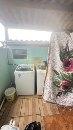 Imagem Imóvel com 2 Quartos à Venda, em Araçatuba - Imbituba Imagem Imóvel com 2 Quartos à Venda, em Araçatuba - Imbituba