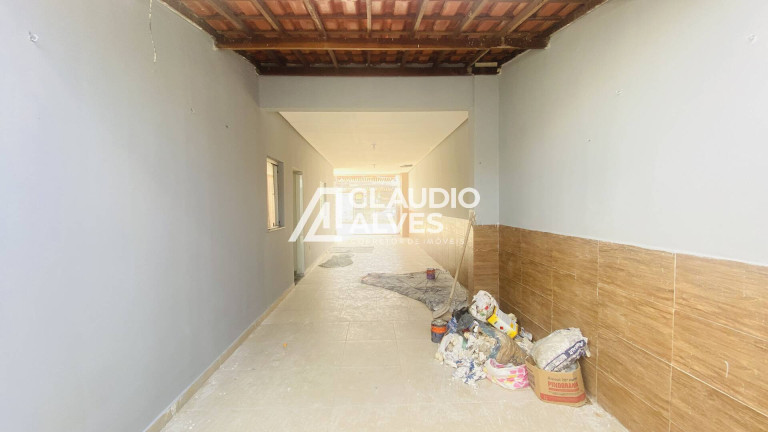 Imagem Casa com 5 Quartos à Venda, 300 m² em Conceição - Feira De Santana
