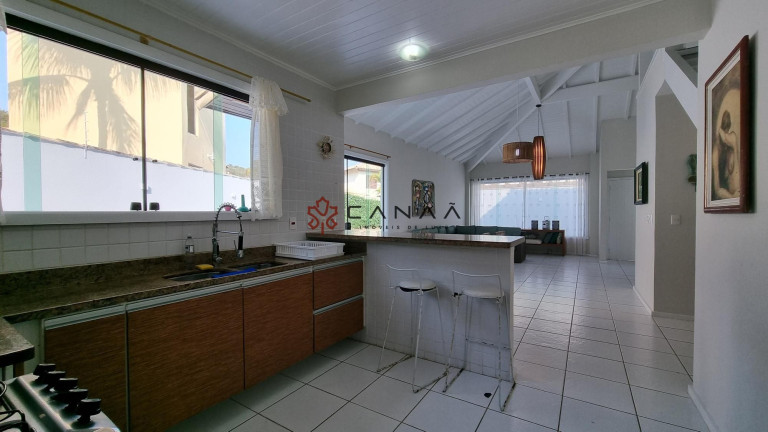 Imagem Casa com 4 Quartos à Venda, 170 m² em Geribá - Armação Dos Búzios