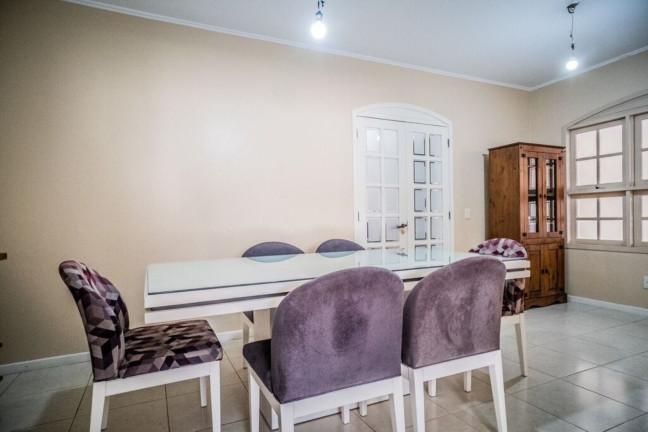 Imagem Imóvel com 3 Quartos à Venda,  em Vila Ipiranga - Porto Alegre