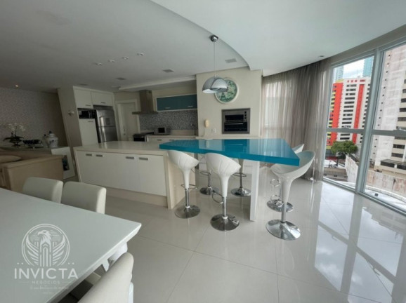 Imagem Apartamento com 3 Quartos à Venda, 128 m² em Centro - Balneário Camboriú Imagem Apartamento com 3 Quartos à Venda, 128 m² em Centro - Balneário Camboriú