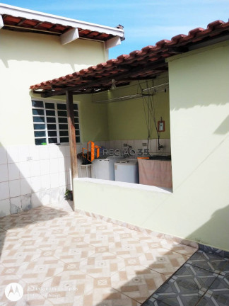 Imagem Casa com 3 Quartos à Venda, 225 m² em Jardim Philadélphia Ii - Poços De Caldas