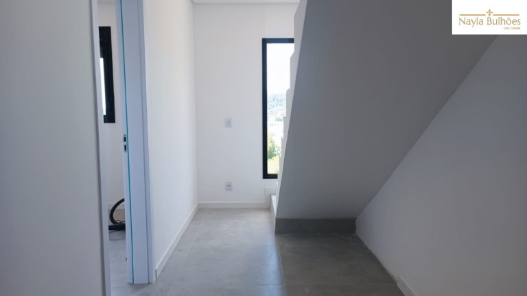 Imagem Sobrado com 3 Quartos à Venda, em Sertão Do Maruim - São José Imagem Sobrado com 3 Quartos à Venda, em Sertão Do Maruim - São José