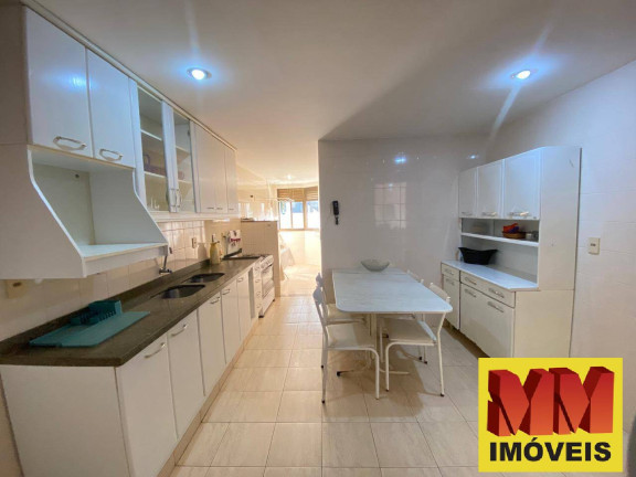 Imagem Apartamento com 3 Quartos à Venda, 194 m² em Braga - Cabo Frio