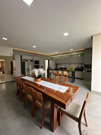 Imagem Casa com 3 Quartos à Venda, 310 m² em Caiçaras - Patos De Minas Imagem Casa com 3 Quartos à Venda, 310 m² em Caiçaras - Patos De Minas