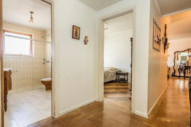 Imagem Imóvel com 3 Quartos à Venda, 171 m² em Centro Histórico - Porto Alegre Imagem Imóvel com 3 Quartos à Venda, 171 m² em Centro Histórico - Porto Alegre