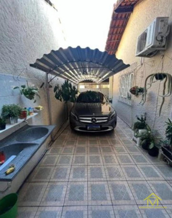 Casa com 5 Quartos à Venda, 200 m² em Ibes - Vila Velha