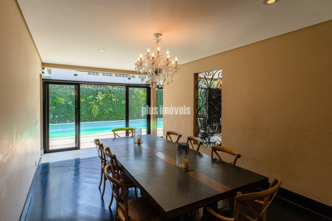 Imagem Casa com 4 Quartos à Venda, 456 m² em Jardim Guedala - São Paulo