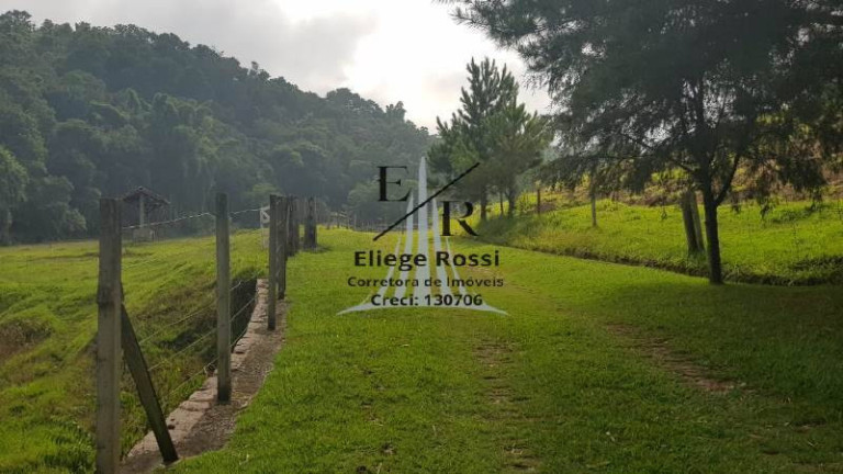 Imagem Chácara com 6 Quartos à Venda, 174 m² em Itatiba Imagem Chácara com 6 Quartos à Venda, 174 m² em Itatiba
