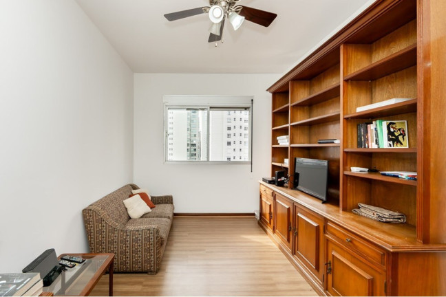 Imagem Apartamento com 4 Quartos à Venda, 244 m² em Vila Uberabinha - São Paulo