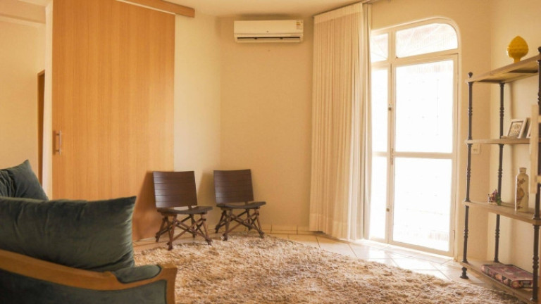 Imagem Casa com 4 Quartos à Venda, 1.000 m² em Zona Rural - Rio Quente Imagem Casa com 4 Quartos à Venda, 1.000 m² em Zona Rural - Rio Quente