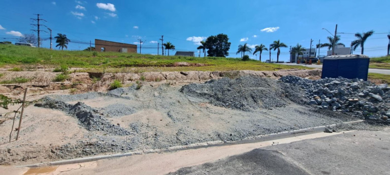 Imagem Terreno à Venda, 205 m² em Parque Nova Jandira - Barueri Imagem Terreno à Venda, 205 m² em Parque Nova Jandira - Barueri