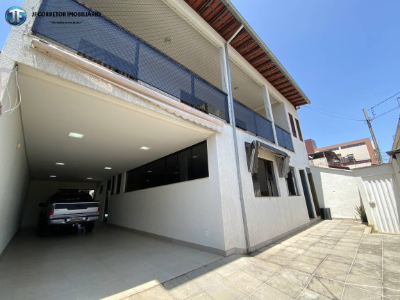 Casa com 3 Quartos à Venda, 342 m² em Bom Retiro - Ipatinga