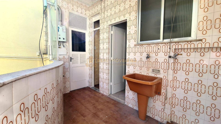 Imagem Apartamento com 3 Quartos à Venda, 100 m² em Copacabana - Rio De Janeiro Imagem Apartamento com 3 Quartos à Venda, 100 m² em Copacabana - Rio De Janeiro