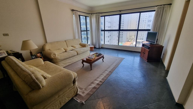 Imagem Apartamento com 3 Quartos à Venda, 168 m² em Pitangueiras - Guarujá