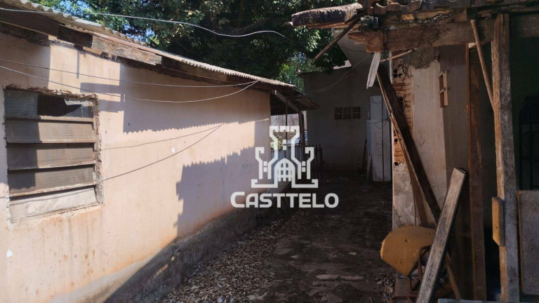 Imagem Sobrado com 4 Quartos à Venda, 220 m² em Vila Santa Terezinha - Londrina
