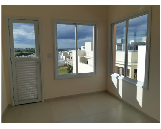 Imagem Casa com 3 Quartos à Venda, 227 m² em Wanel Ville - Sorocaba Imagem Casa com 3 Quartos à Venda, 227 m² em Wanel Ville - Sorocaba