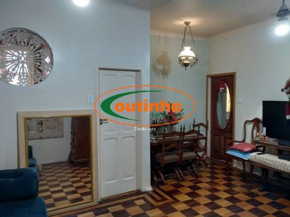 Imagem Apartamento com 4 Quartos à Venda, 135 m² em Tijuca - Rio De Janeiro Imagem Apartamento com 4 Quartos à Venda, 135 m² em Tijuca - Rio De Janeiro