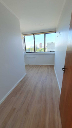 Imagem Sala Comercial à Venda, 59 m² em Menino Deus - Porto Alegre Imagem Sala Comercial à Venda, 59 m² em Menino Deus - Porto Alegre