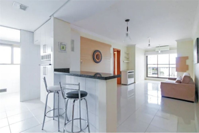 Apartamento com 2 Quartos à Venda, 74 m² em Partenon - Porto Alegre