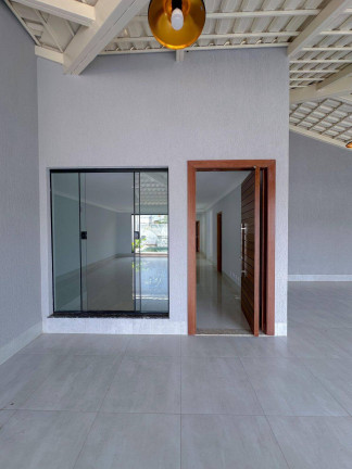 Imagem Casa com 3 Quartos à Venda, 285 m² em Setor Sudoeste - Goiânia Imagem Casa com 3 Quartos à Venda, 285 m² em Setor Sudoeste - Goiânia
