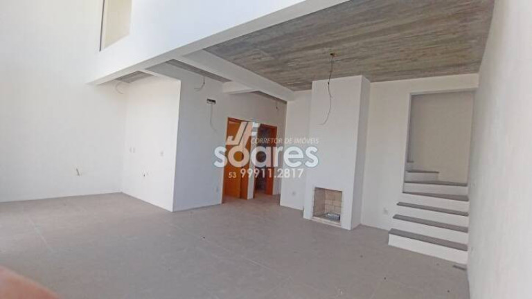 Imagem Sobrado com 2 Quartos à Venda, 110 m² em Laranjal - Pelotas Imagem Sobrado com 2 Quartos à Venda, 110 m² em Laranjal - Pelotas