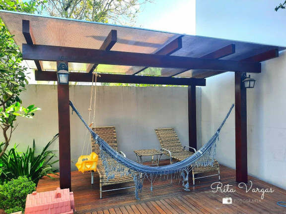 Imagem Casa com 5 Quartos à Venda, 280 m² em Centro - Viamão