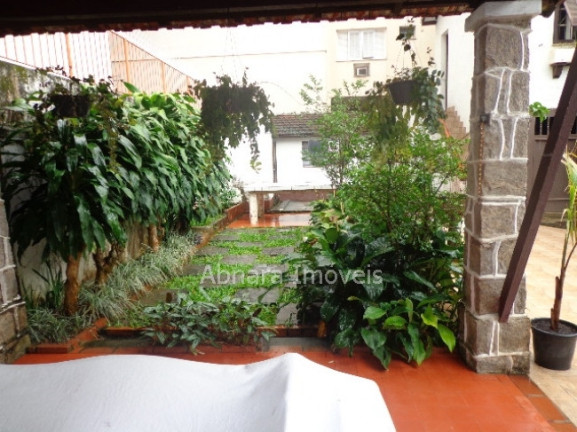 Imagem Casa com 4 Quartos à Venda, 250 m² em Jardim Botânico - Rio De Janeiro