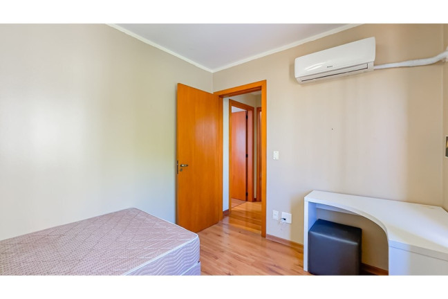 Imagem Apartamento com 2 Quartos à Venda, 80 m² em Santana - Porto Alegre Imagem Apartamento com 2 Quartos à Venda, 80 m² em Santana - Porto Alegre