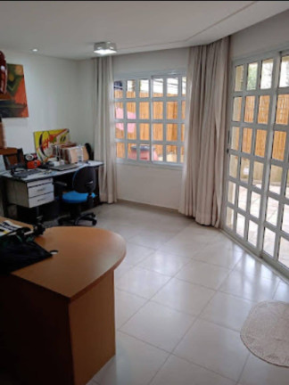 Imagem Casa com 3 Quartos à Venda, 211 m² em Chácara Pavoeiro - Cotia