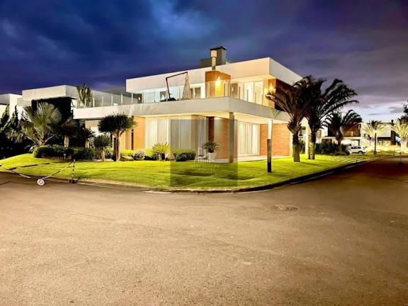 Imagem Casa de Condomínio com 4 Quartos à Venda,  em Xangri-lá