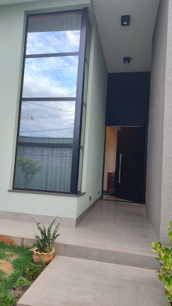 Imagem Casa com 3 Quartos à Venda, 450 m² em Jardim Portal Das Flores Ii - Arapongas