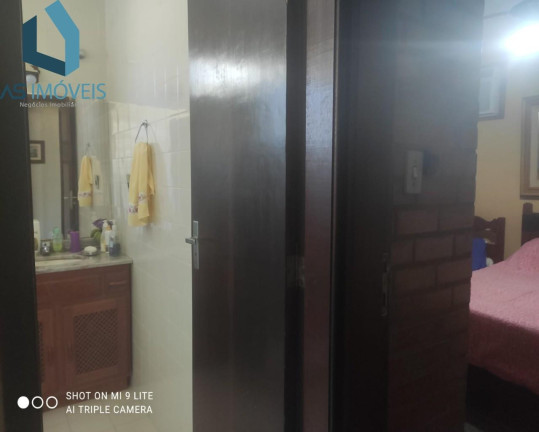 Imagem Casa com 3 Quartos à Venda, 255 m² em Balneário São Pedro - São Pedro Da Aldeia