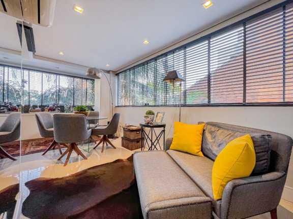 Imagem Apartamento com 3 Quartos à Venda, 150 m² em Bela Vista - Porto Alegre