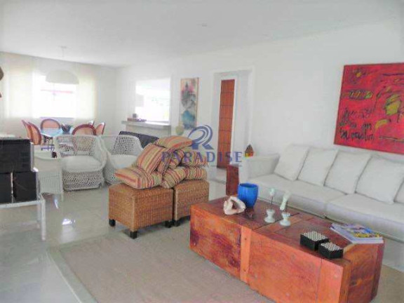 Imagem Casa com 4 Quartos à Venda, 400 m² em Guarajuba - Camaçari Imagem Casa com 4 Quartos à Venda, 400 m² em Guarajuba - Camaçari