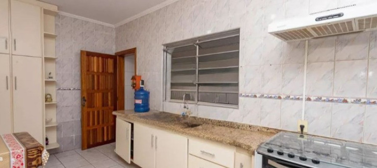 Imagem Sobrado com 3 Quartos à Venda, em Piraporinha - Diadema Imagem Sobrado com 3 Quartos à Venda, em Piraporinha - Diadema