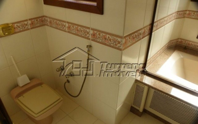 Imagem Casa de Condomínio com 4 Quartos à Venda, 400 m² em Pendotiba - Niteroi Imagem Casa de Condomínio com 4 Quartos à Venda, 400 m² em Pendotiba - Niteroi