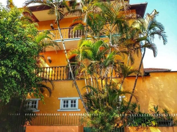 Imagem Apartamento com 20 Quartos à Venda, 4.200 m² em Tijuca - Teresópolis