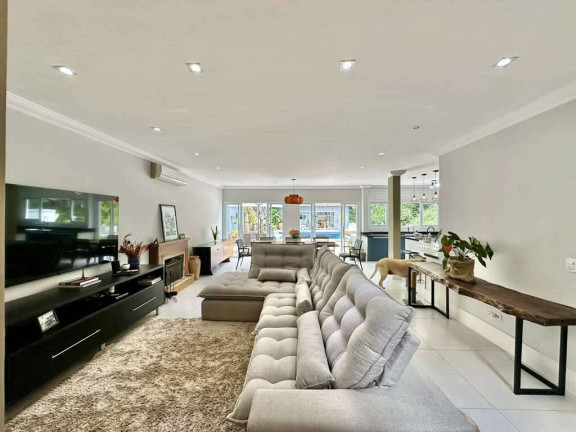 Imagem Casa com 3 Quartos à Venda, 224 m² em Jardim Do Golf I - Jandira Imagem Casa com 3 Quartos à Venda, 224 m² em Jardim Do Golf I - Jandira