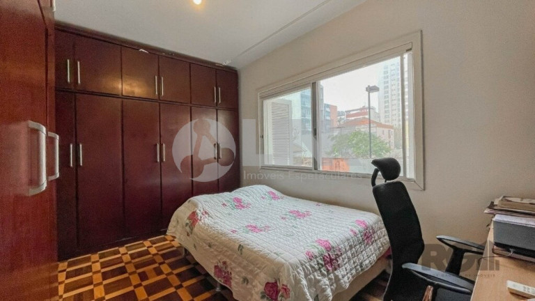 Imagem Apartamento com 3 Quartos à Venda, 82 m² em Menino Deus - Porto Alegre Imagem Apartamento com 3 Quartos à Venda, 82 m² em Menino Deus - Porto Alegre