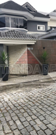 Imagem Casa com 3 Quartos à Venda, 200 m² em Vargem Pequena - Rio De Janeiro