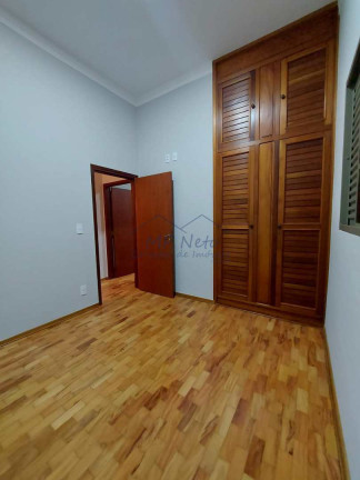 Imagem Casa com 3 Quartos à Venda, 253 m² em Vila Braz - Pirassununga