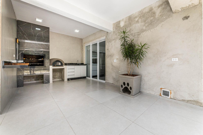 Imagem Casa com 1 Quarto à Venda, 290 m² em Santa Felicidade - Curitiba Imagem Casa com 1 Quarto à Venda, 290 m² em Santa Felicidade - Curitiba