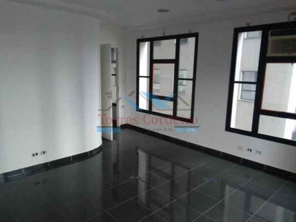 Sala Comercial à Venda, 50 m² em Vila Olímpia - São Paulo
