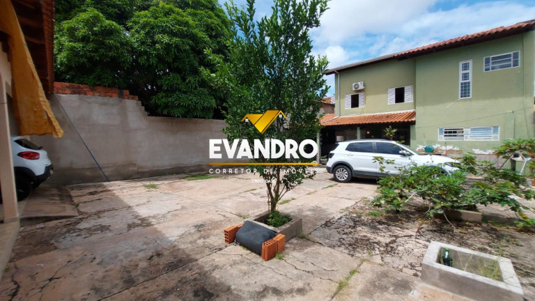 Imagem Casa com 4 Quartos à Venda, 319 m² em Morada Do Ouro - Cuiabá