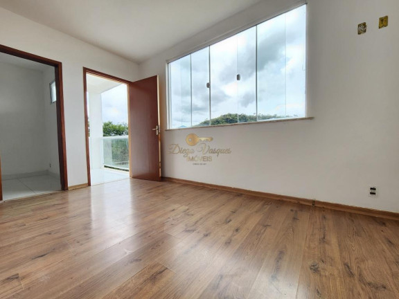 Imagem Casa com 4 Quartos à Venda, 216 m² em Albuquerque - Teresópolis