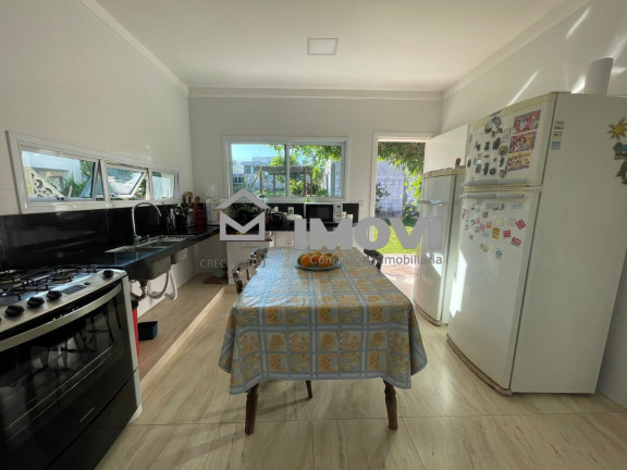 Imagem Casa com 4 Quartos à Venda, 235 m² em Interlagos - Vila Velha